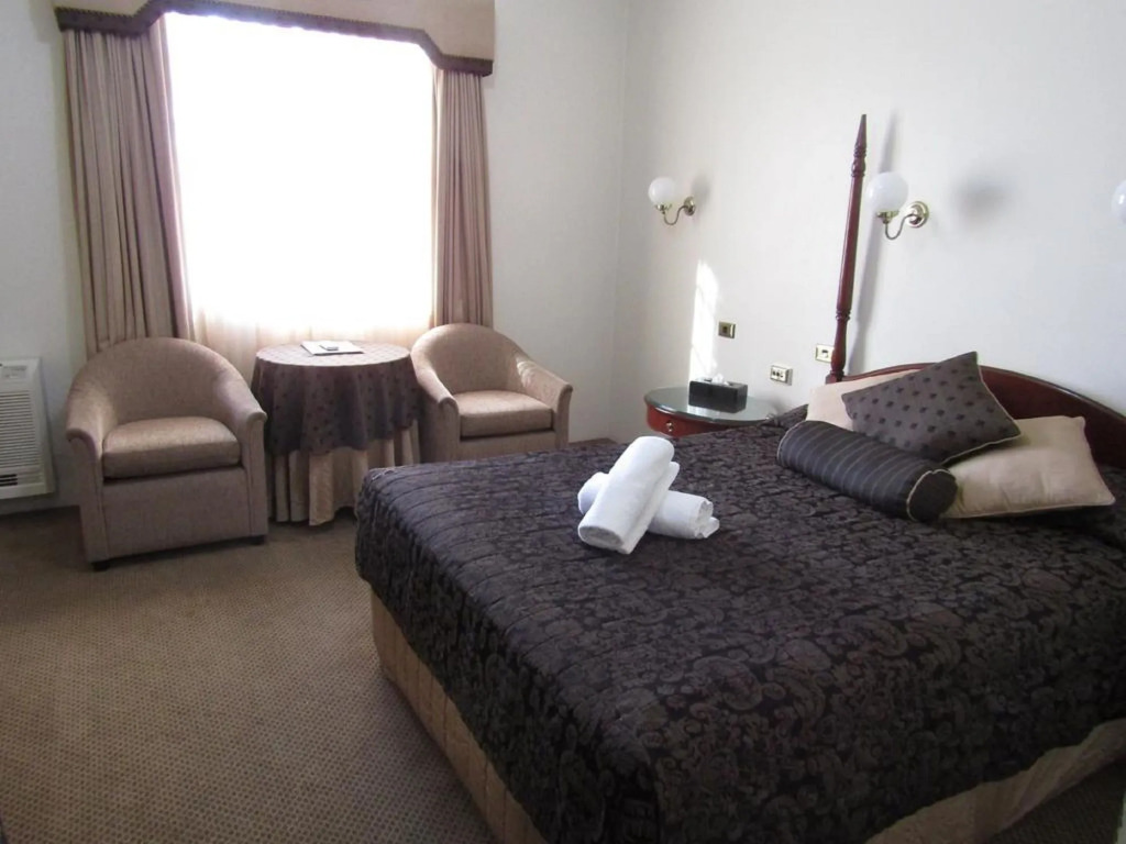 Australian Heritage Motor Inn