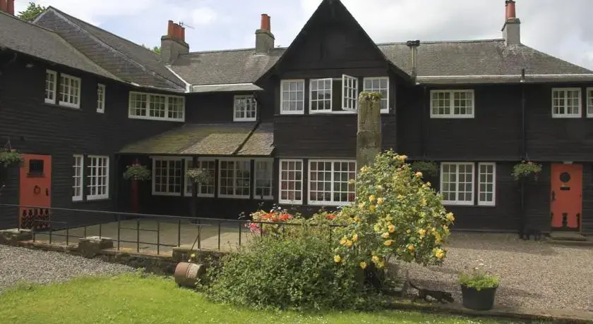 Skirling House