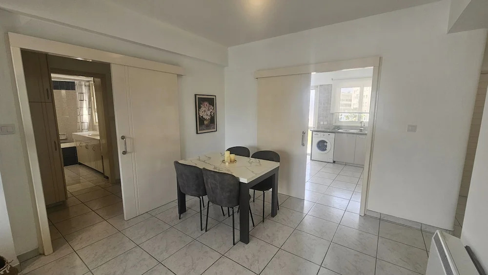 53 NIC - Stay Elion Apartment