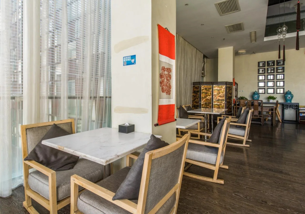 Beijing Springs Valley Hotel