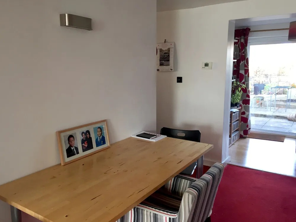 Comfortable 2 Bedroom House in Oxford