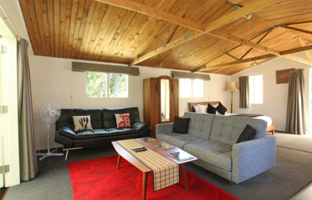 Raglan Retreat