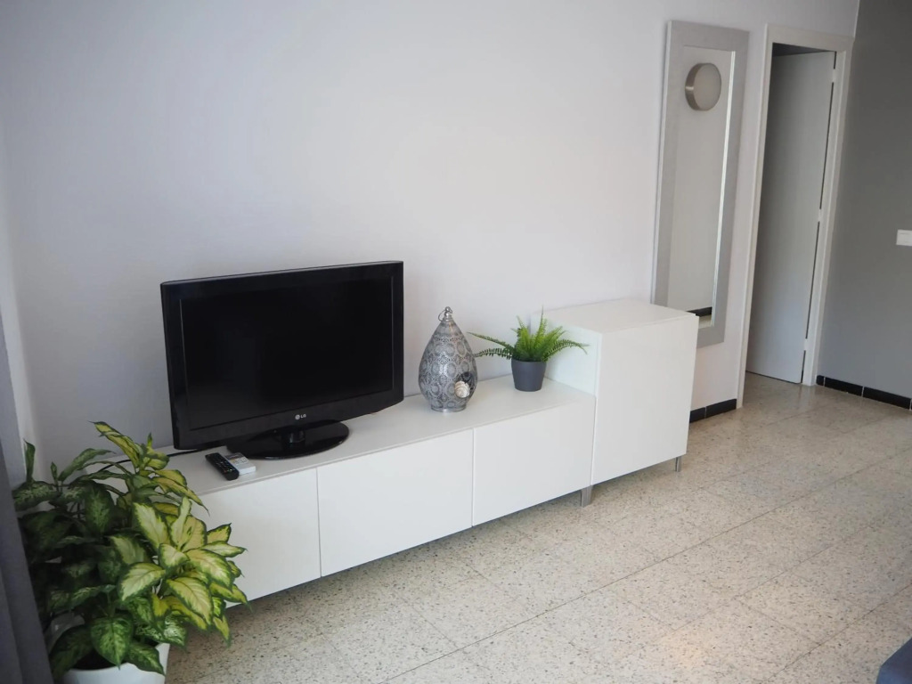 Apartmanet reformat amb vistes al mar i a les Illes Medes