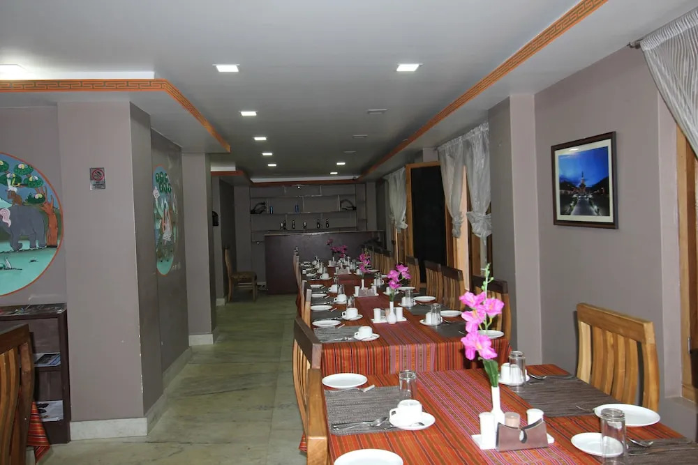 Tashiling Hotel