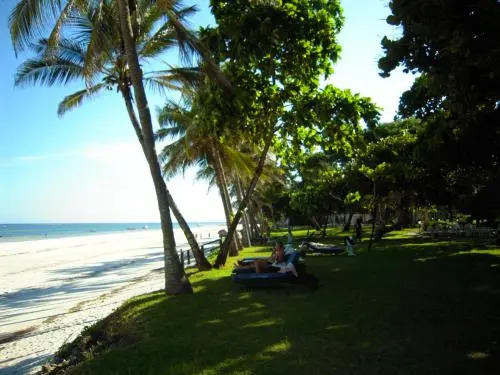 Adansonia Village Resort