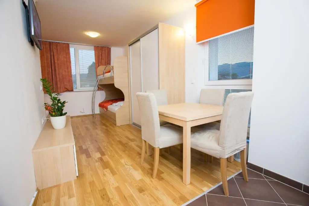 Apartments Benedičič