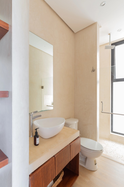 Modern 4BR Apartment  | La Veleta | Rooftop Pool | Amazing Amenities | Incredible Jungle View