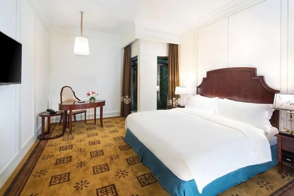 The Bamboo Hotel Hong Qiao Airport