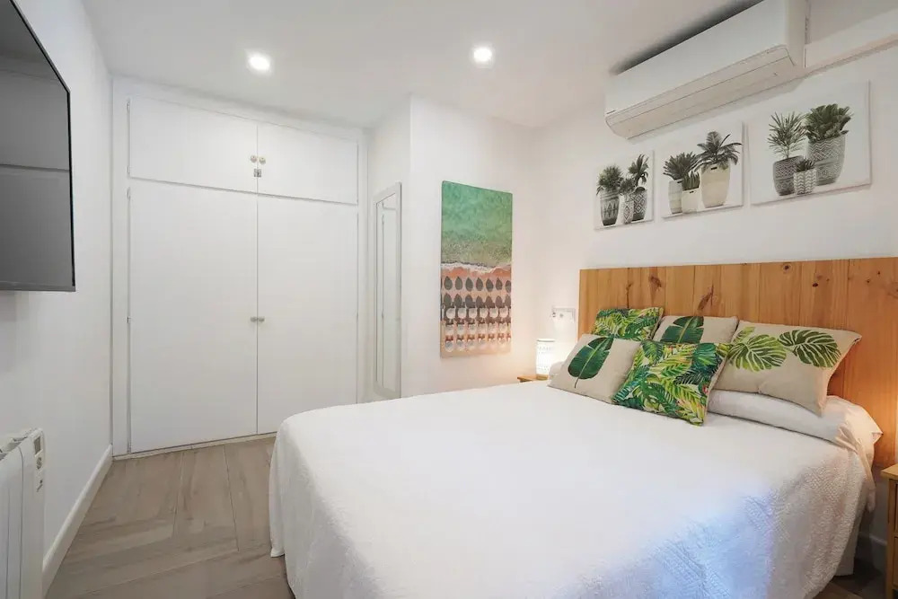 Apartment-4people-parking-castelledefels-bikes-bbq