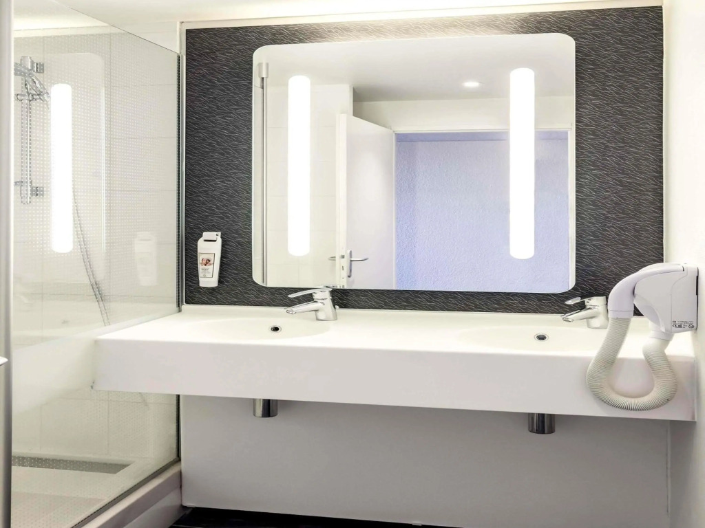 ibis Beziers Est Mediterranee A9/A75