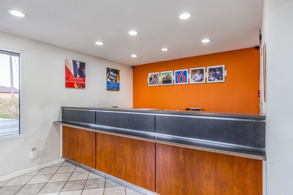 Motel 6-Mount Vernon, IL
