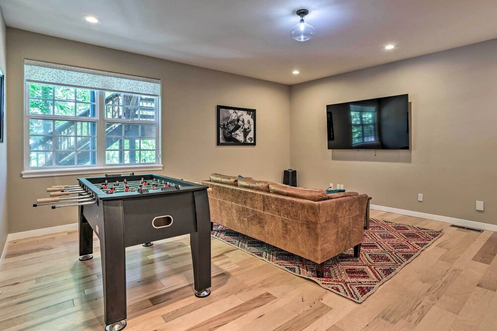 Gorgeous Lakehouse w/ Hot Tub & Waterfall Oasis!