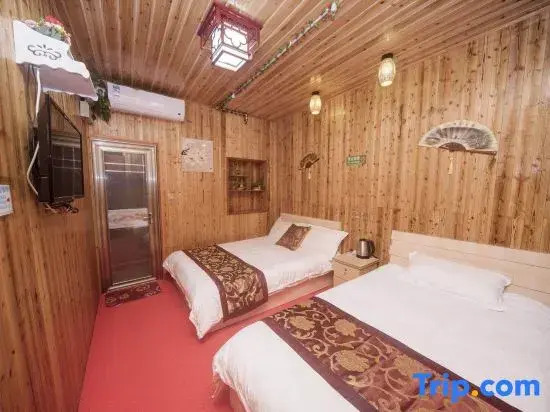 Manfen Wooden House Inn
