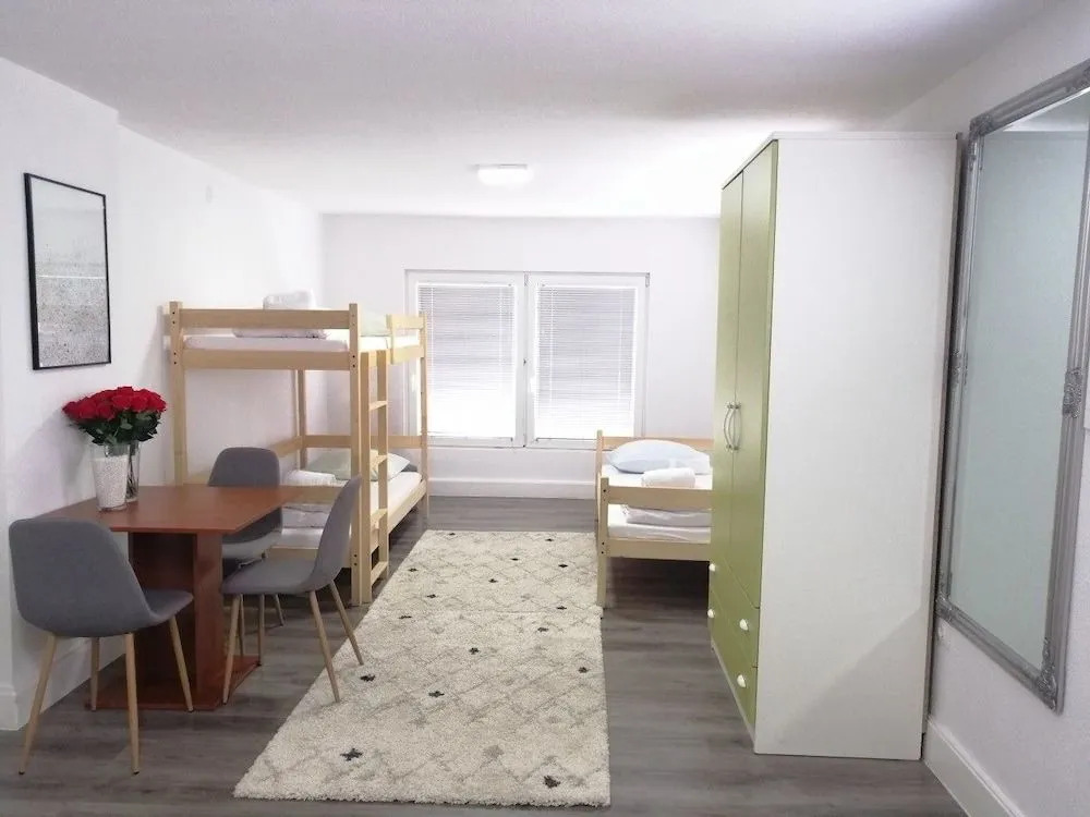 Hostel Eva