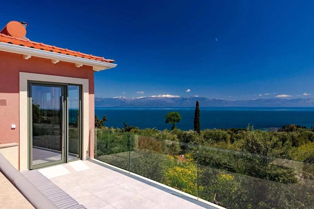 Assini Estate - Panoramic Seaviews by the Pool