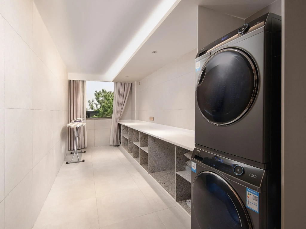 Cheermay Hotels (Huizhou West Lake)
