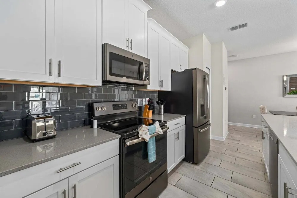 Comfy Townhome 8 Min to Disney