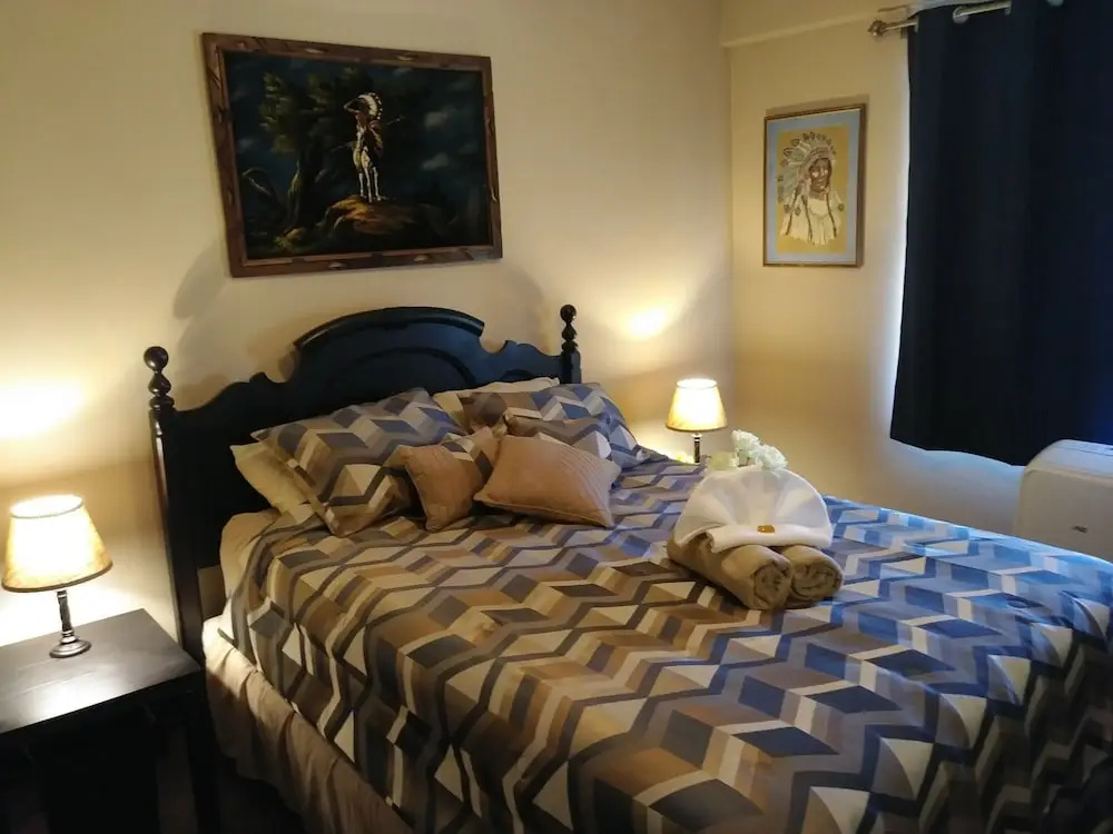 Trucountry Inn