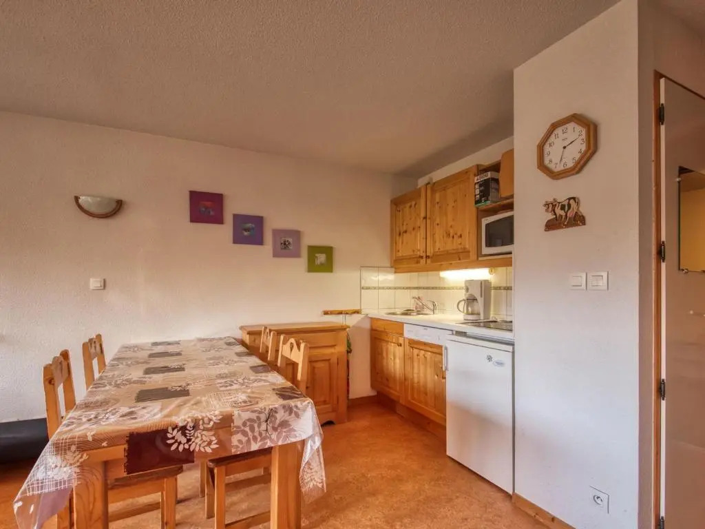 Appartement Morillon 1100, 2 pièces, 6 personnes - FR-1-642-27