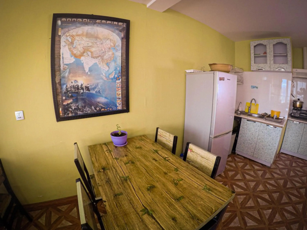 LG53 Tour & Hostel