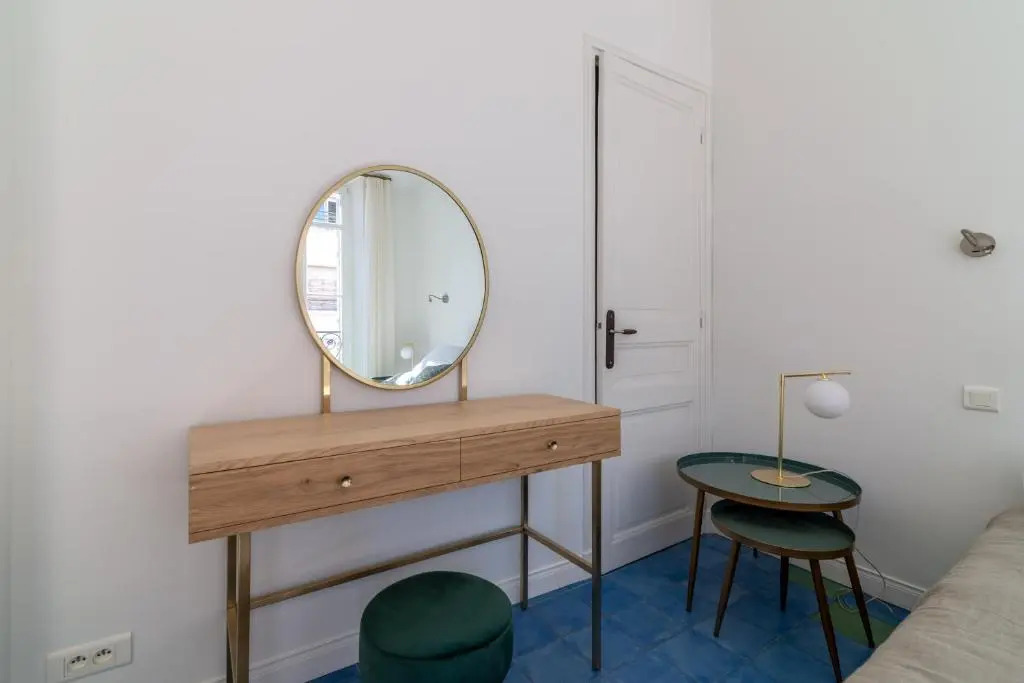 La Guitare 31 - Nice, Modern Studio in Center of Cannes, Right Behind Grand Hotel