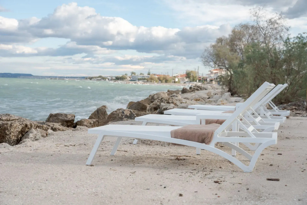 COSTA VASIA Boutique Apartments