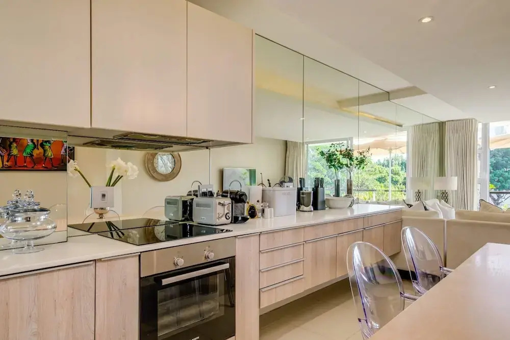 Elegant Apartment at the Waterclub Amani Views