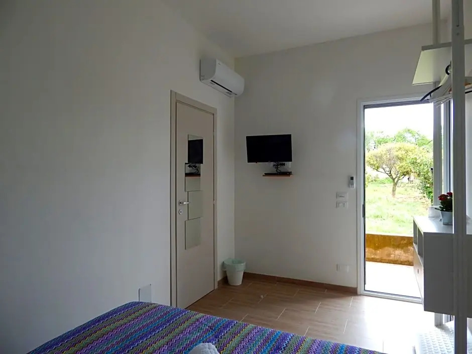 Turtle Island Apartments