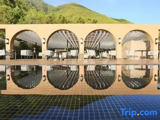 Lugu Lake Arabella Lake View Manor