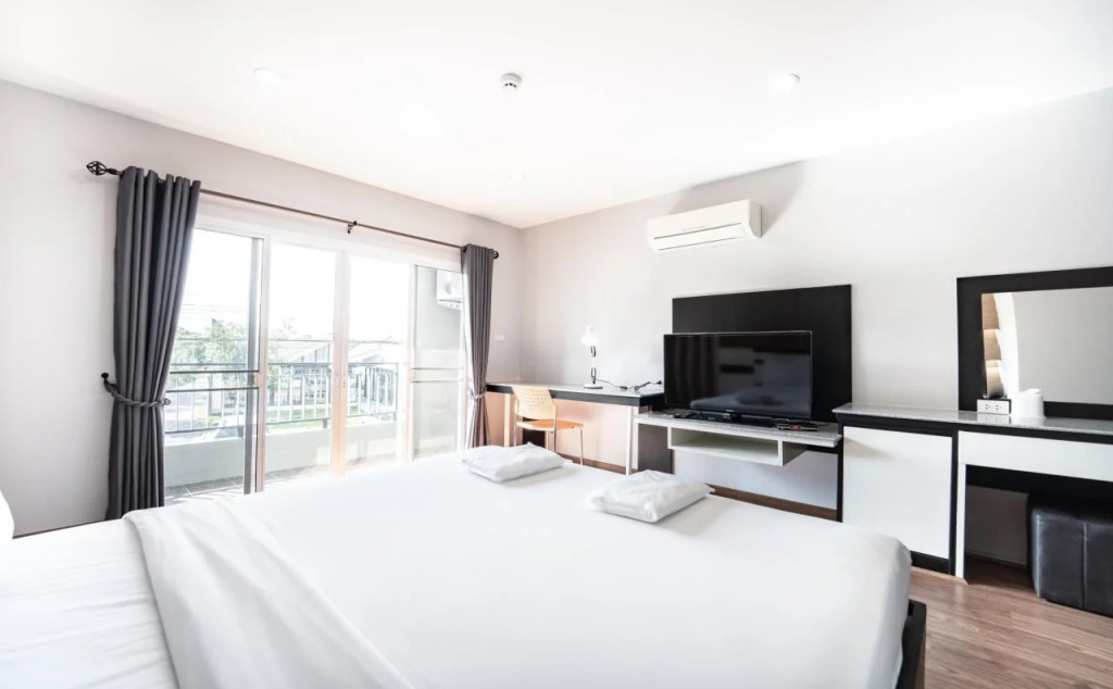 The Y Residence