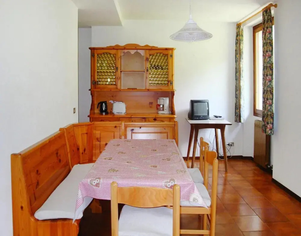 Apartment Santa Lucia in Bezecca