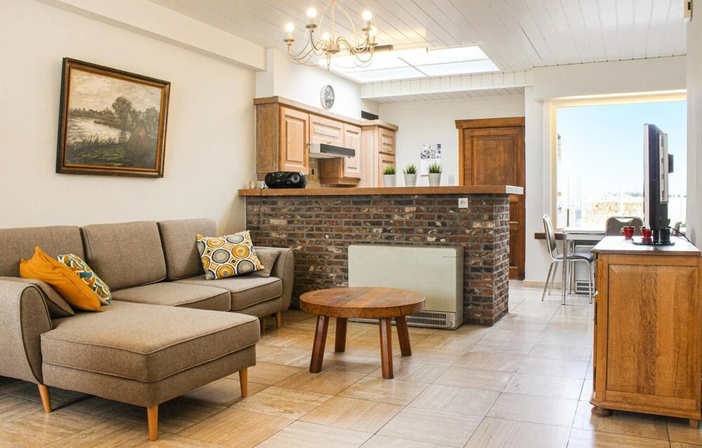 2 Bedroom Nice Home In Damme