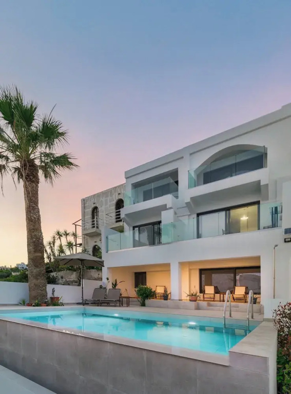 Aspras Luxury Apartments