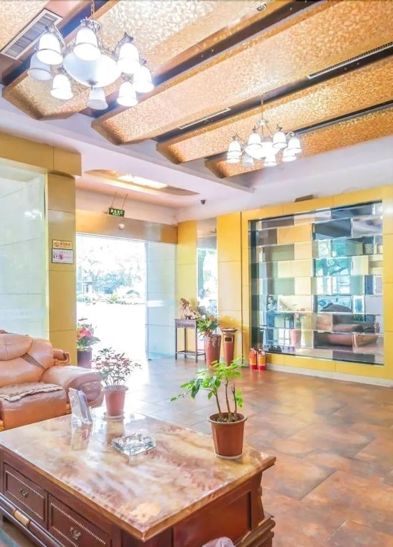 Shenhai Business Hotel