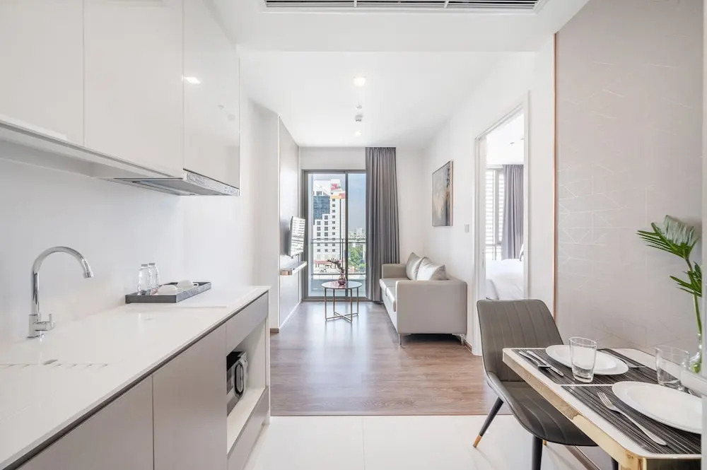 The Rich Residence Sukhumvit Nana