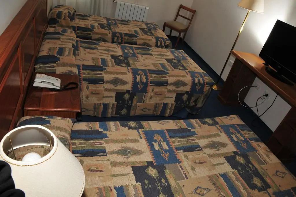 HOTEL SANTA CRUZ