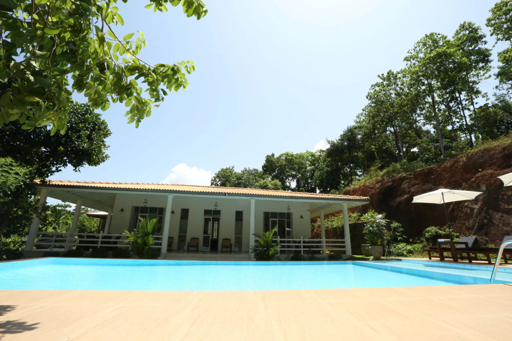 Beach Grove Villas