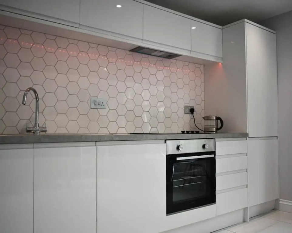 Fantastic 1 Bedroom Flat in Central Brighton Location