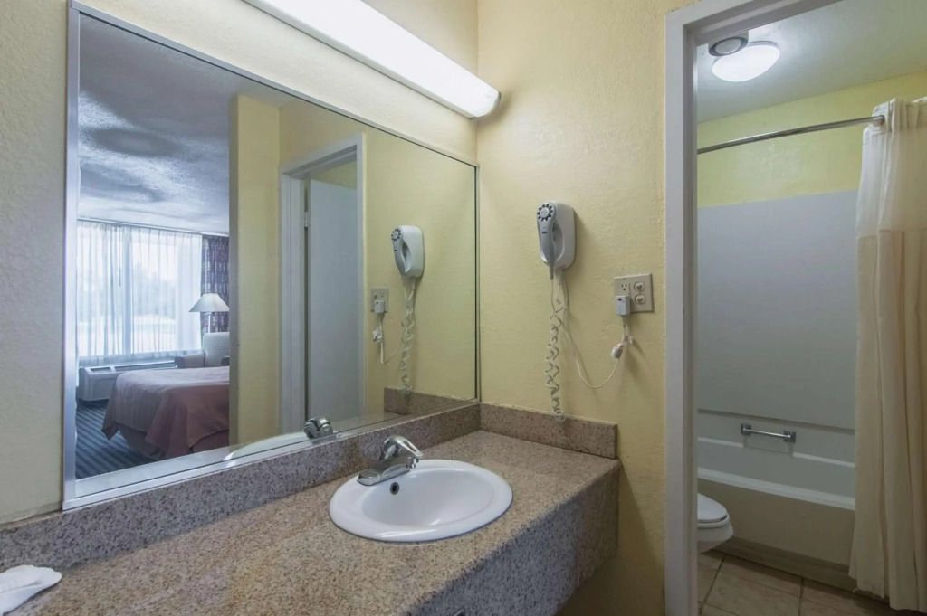 Motel 6-Liberal, KS