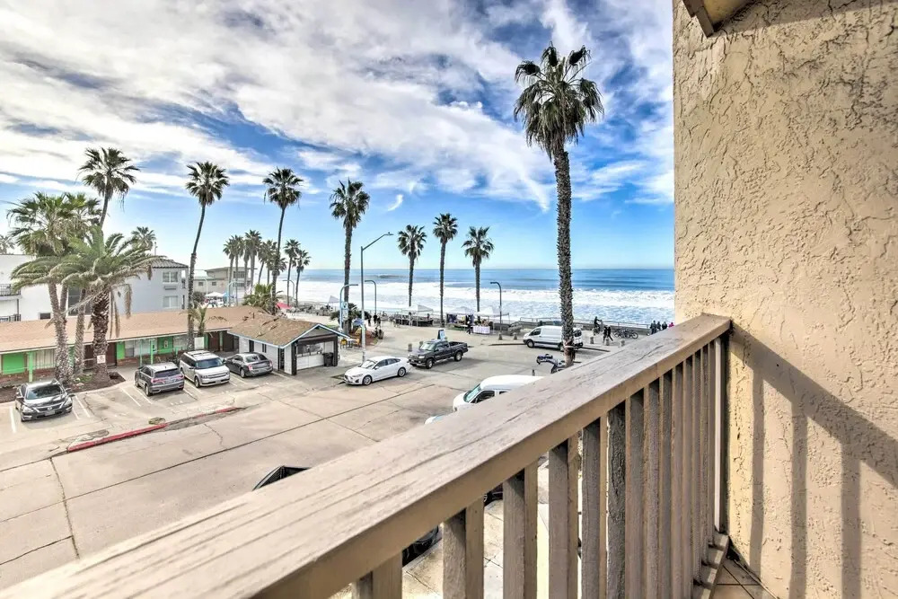 Oceanfront San Diego Condo - Walk to Pacific Beach