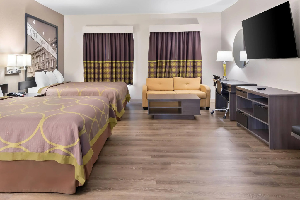 Super 8 by Wyndham Fort Worth Stockyards