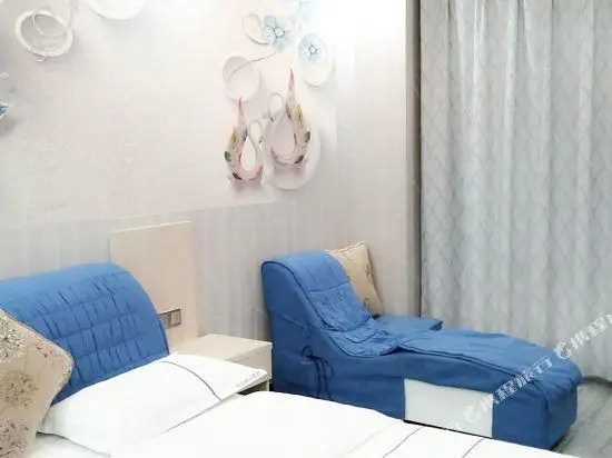 Yayi Hotel