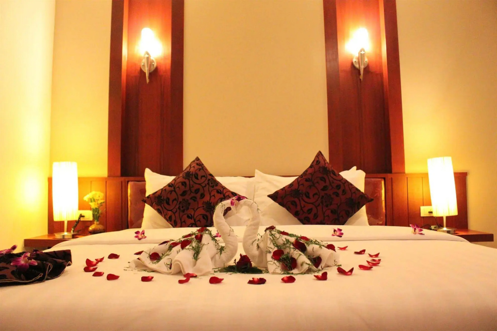 Hemingways Hotel