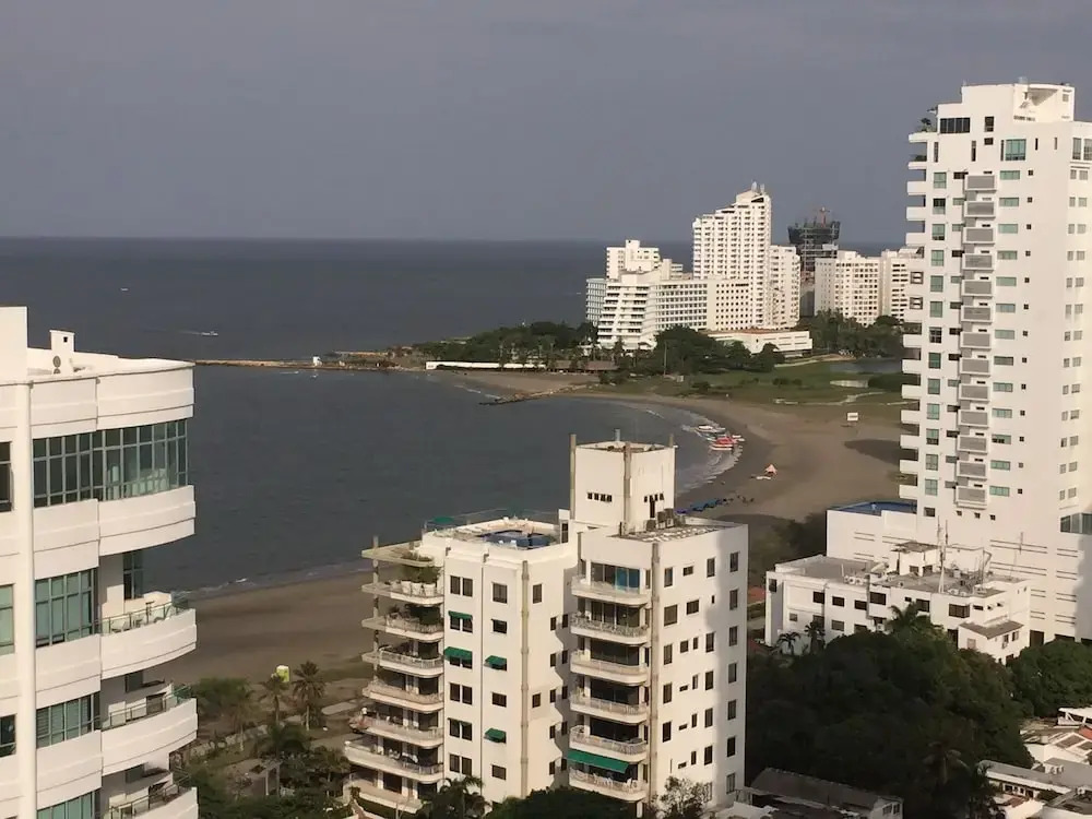 Luxury Ocean View Apartment