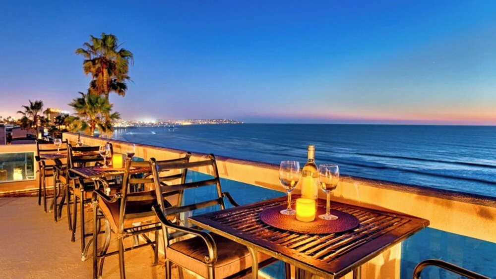 Featured on MTV Oceanfront View Estate + Pool, Pickleball, Theater, Arcade, Gym, Gourmet Kitchen Celebrity Oceanfront Estate by Avantstay