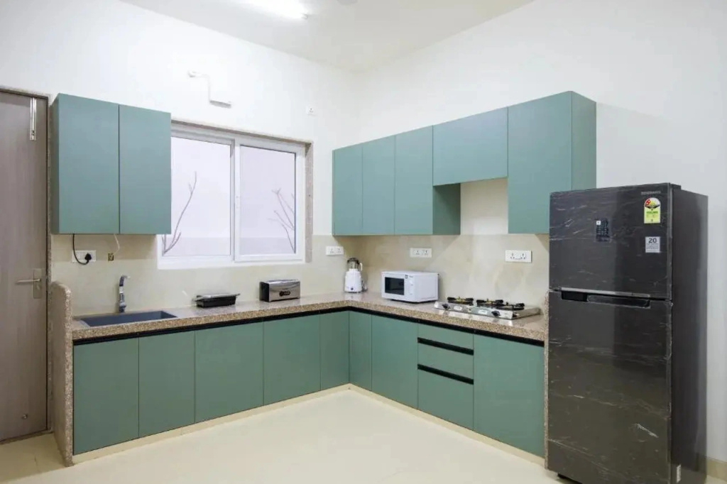 ELIVAAS Elite Sereno - Luxe 4 BHK Villa With Pvt Pool & Garden