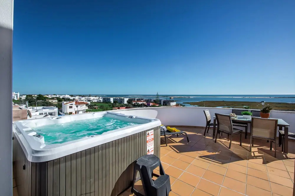 Fuseta Ria Resort - Villa Jasmine - Pool, Jacuzzi & Sea Views