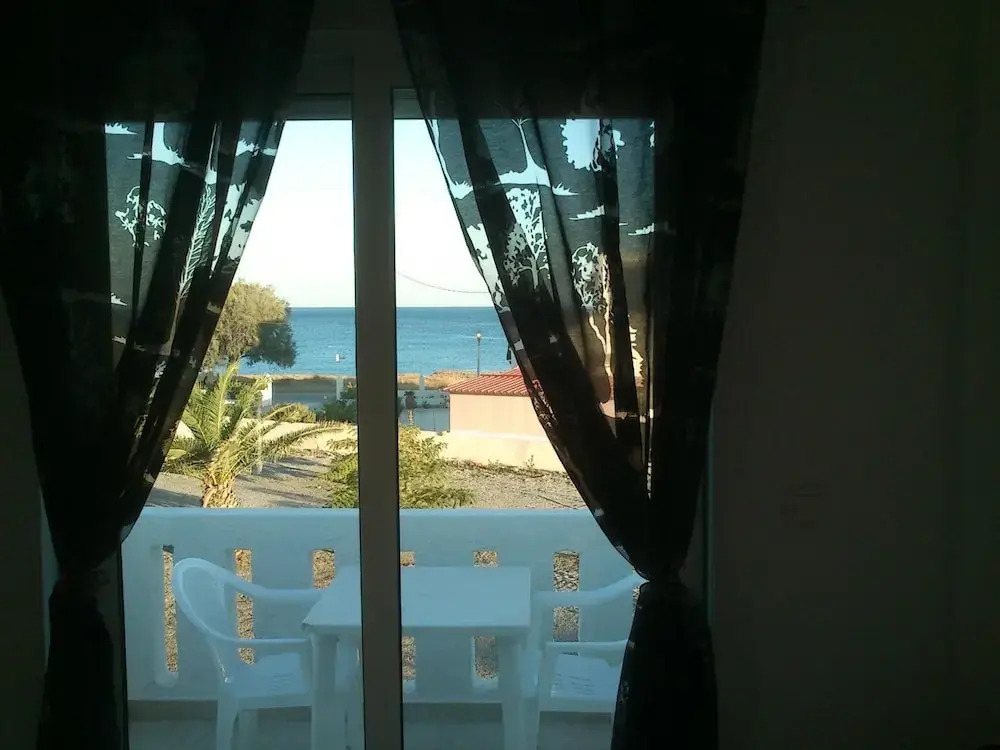 Kiotari Beach Apartments