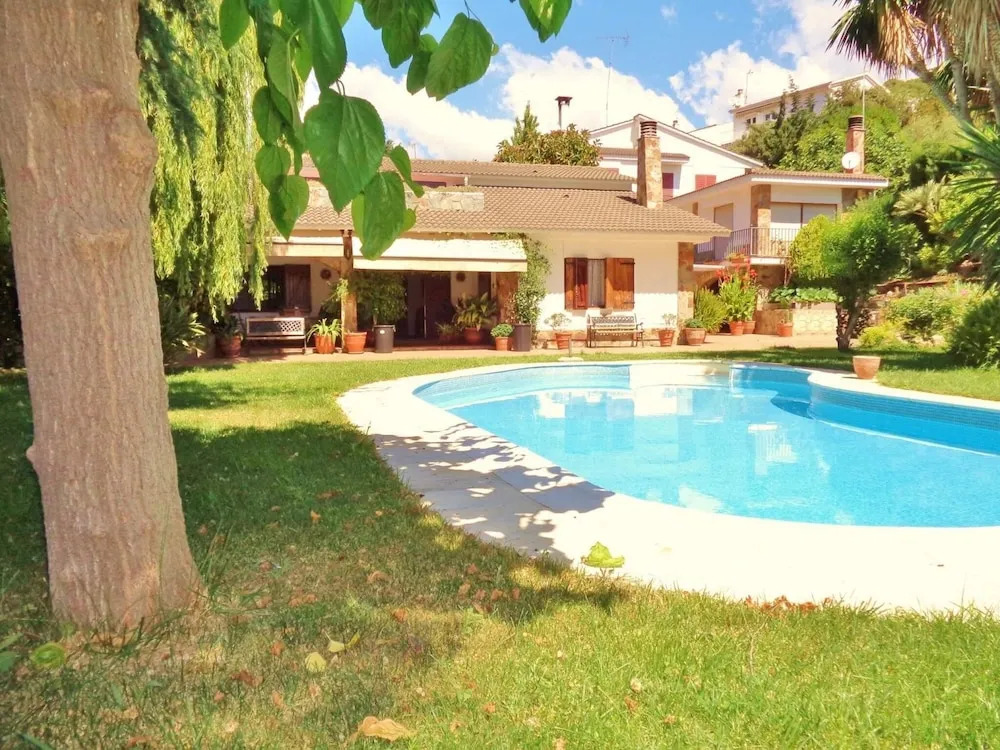 Villa in Sant Pol near Crystal Beach