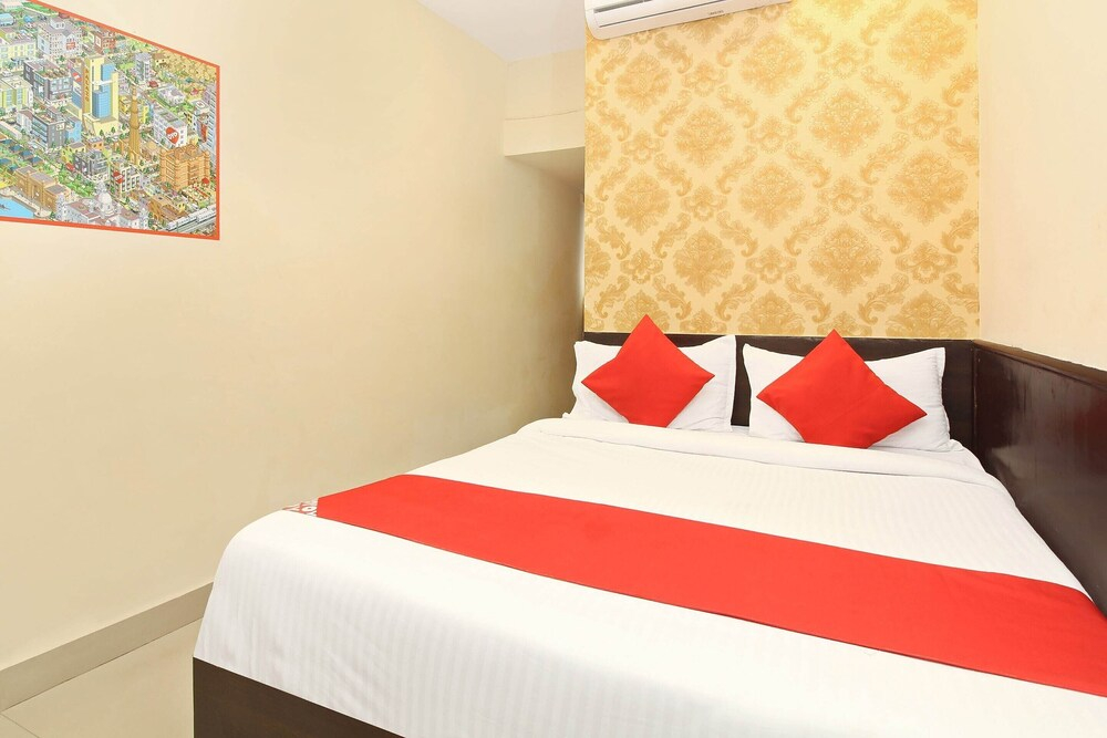 Hotel O Vasundhara Guest House Tankbund